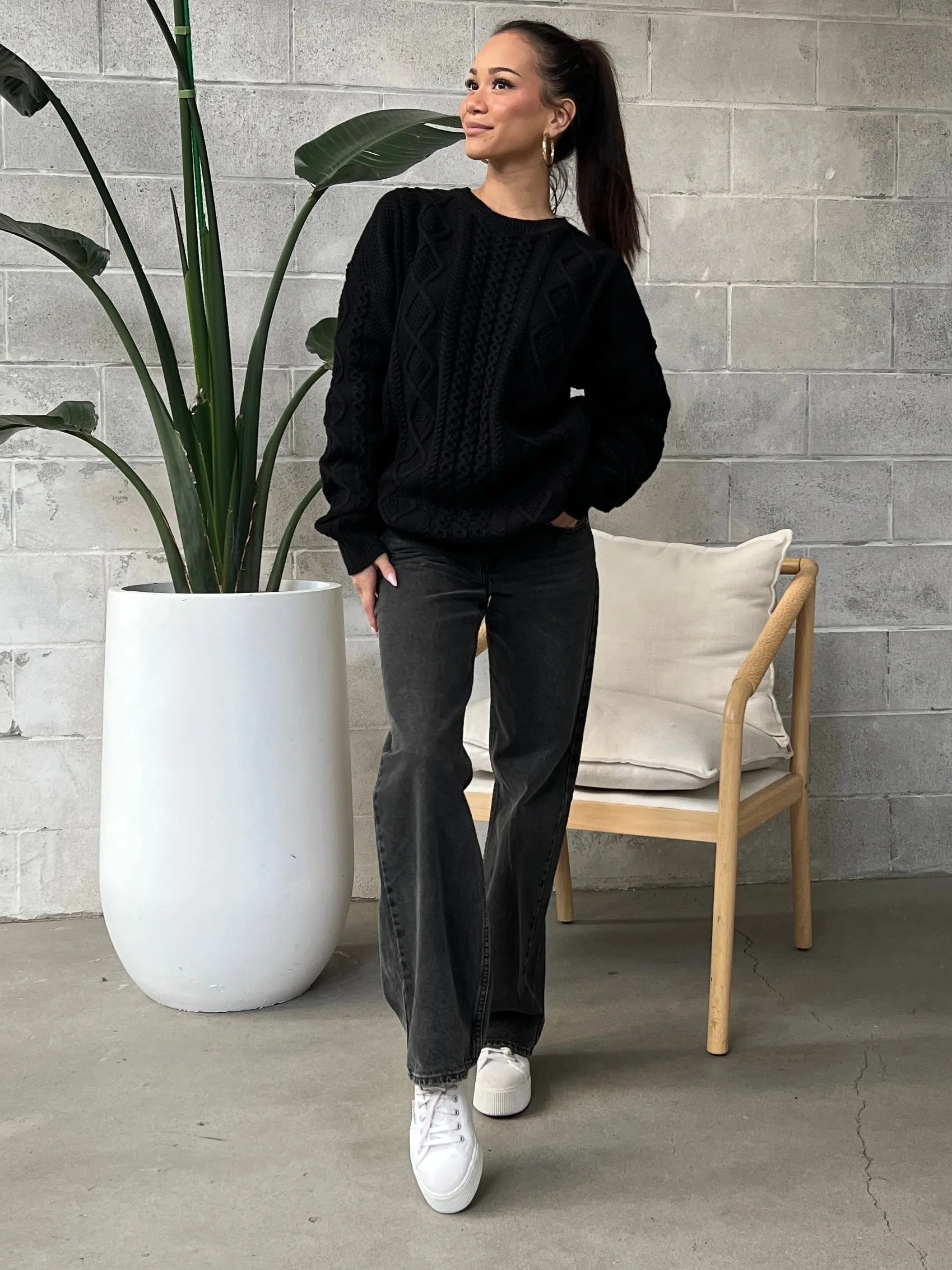 KUWALLA Unisex Cable Knit Sweater