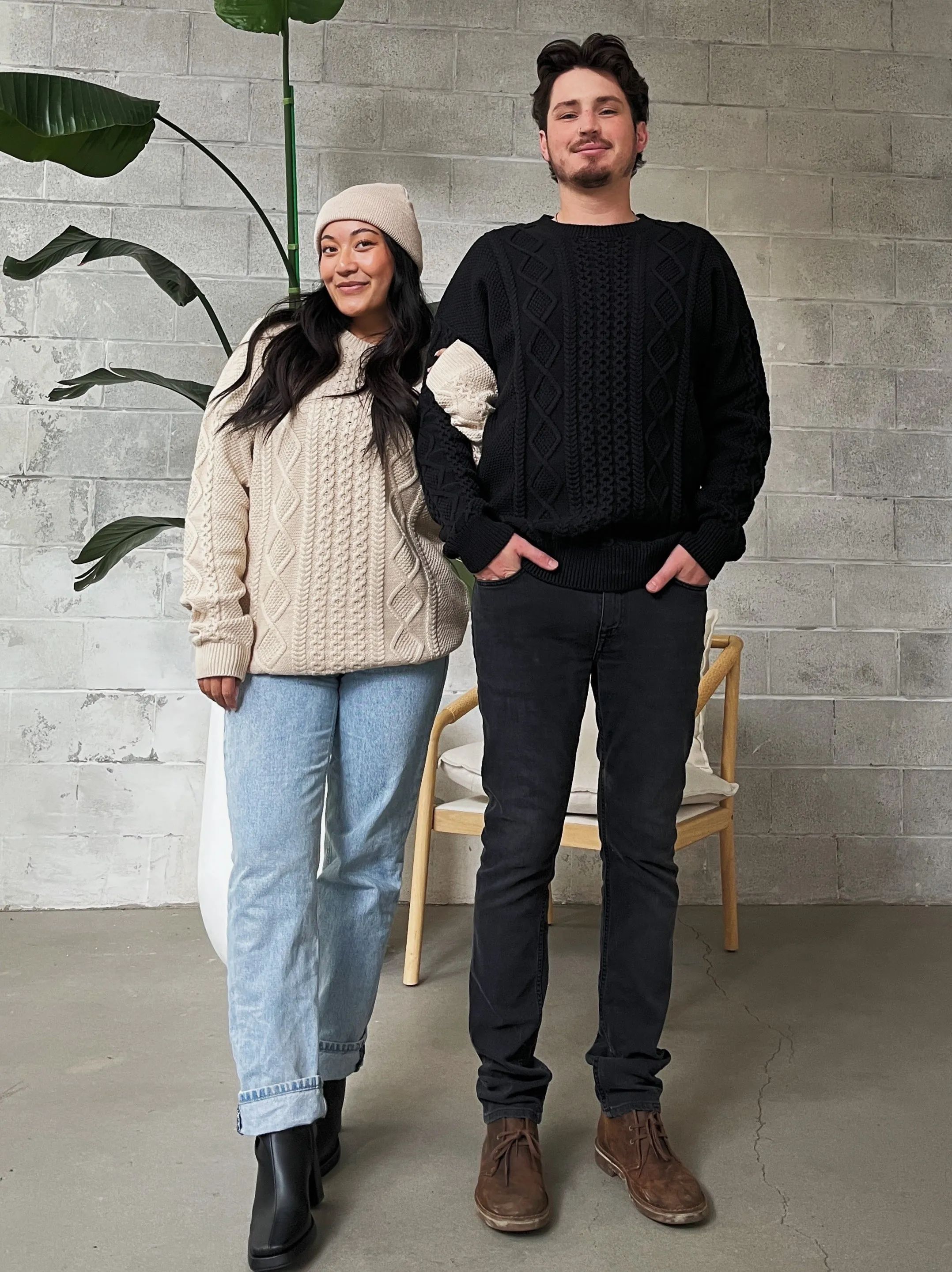 KUWALLA Unisex Cable Knit Sweater