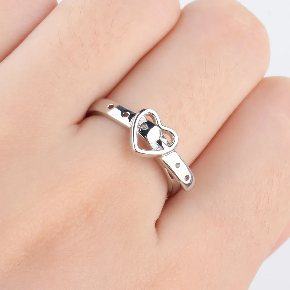 Love Belt Ring