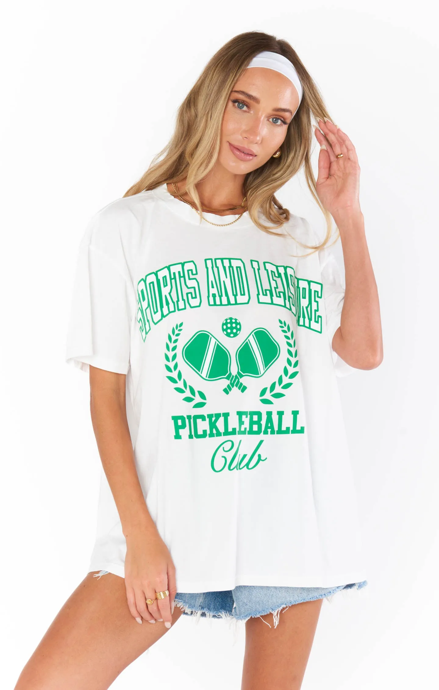 PICKLEBALL CLUB GRAPHIC AIRPORT TEE