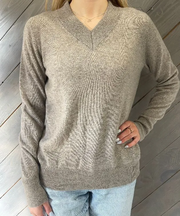 Pissenlit Mocha Cashmere V-Neck Sweater